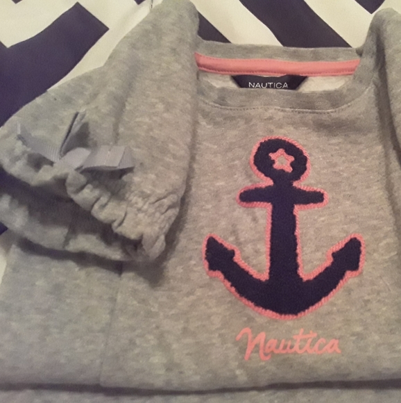 Nautica Top - Picture 3 of 5